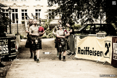 01Layoutriot_TheRisingKilts01